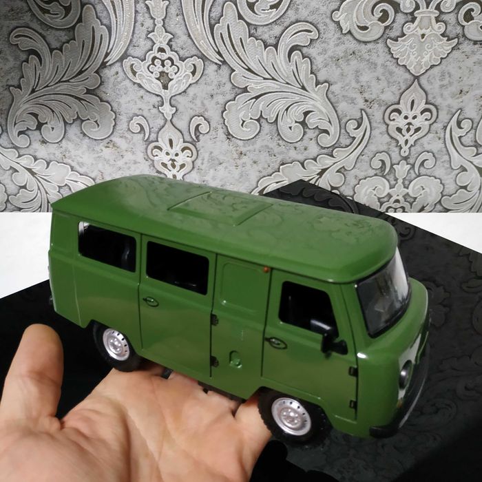 УАЗ Буханка Масштабная модель большой размер 1/24: 500 000 сум ...