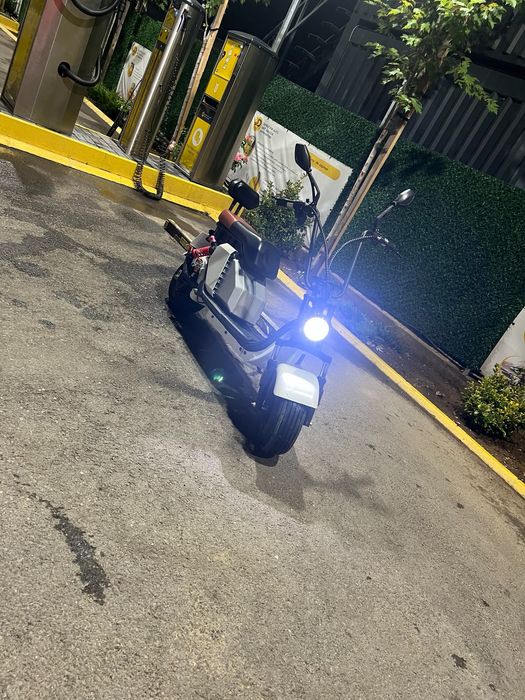 Scuter electric mini