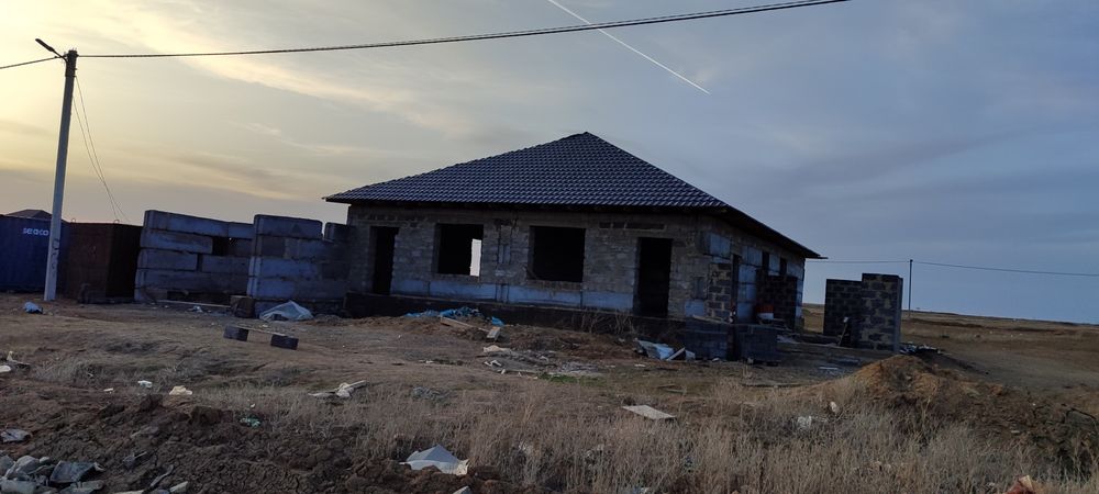 Продам не достроенный дом СРОЧНО