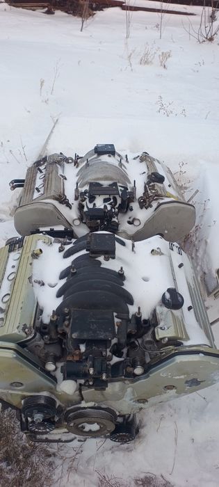 Двигатель V8 AUDI