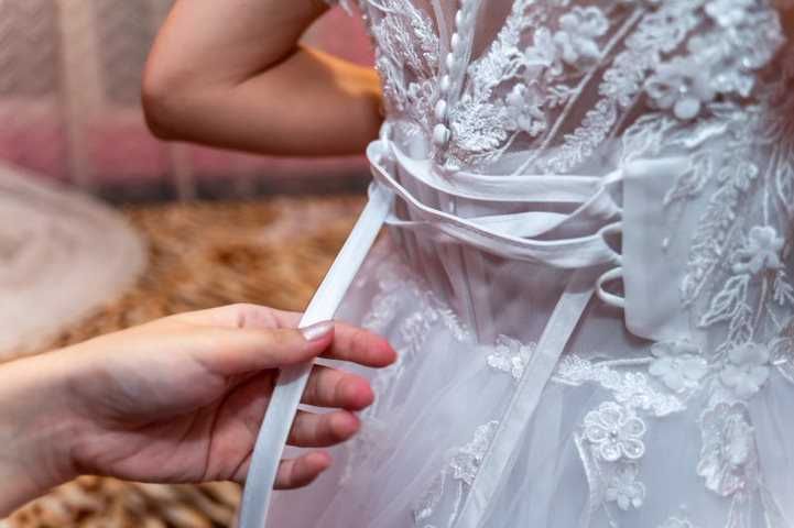 Rochie de mireasa,trenă detașabilă
