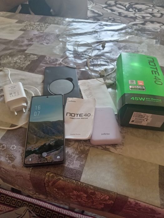 INFINIX HOT 40 telifon