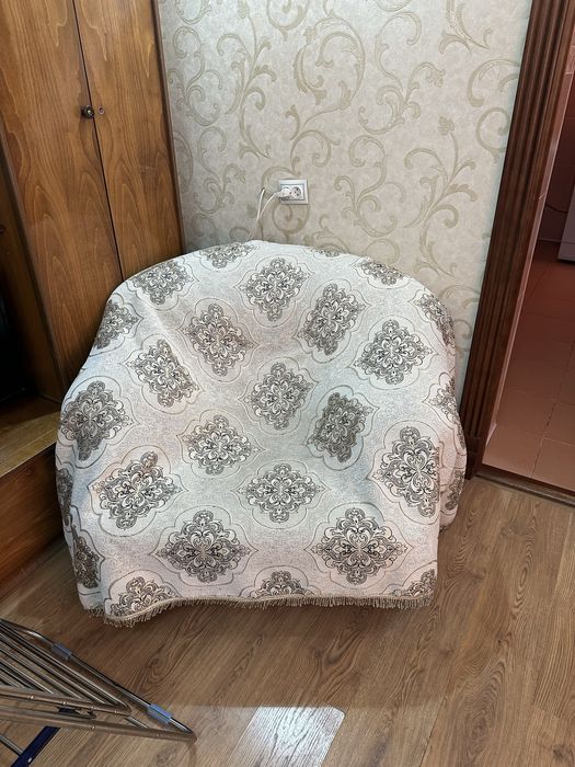 Диван с креслами