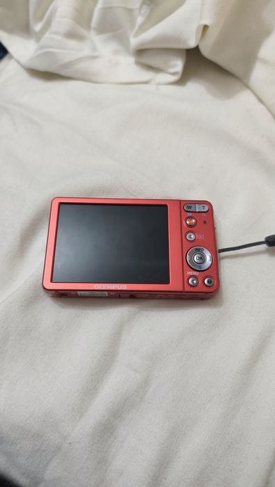 Дигитална камера Olympus VG-120