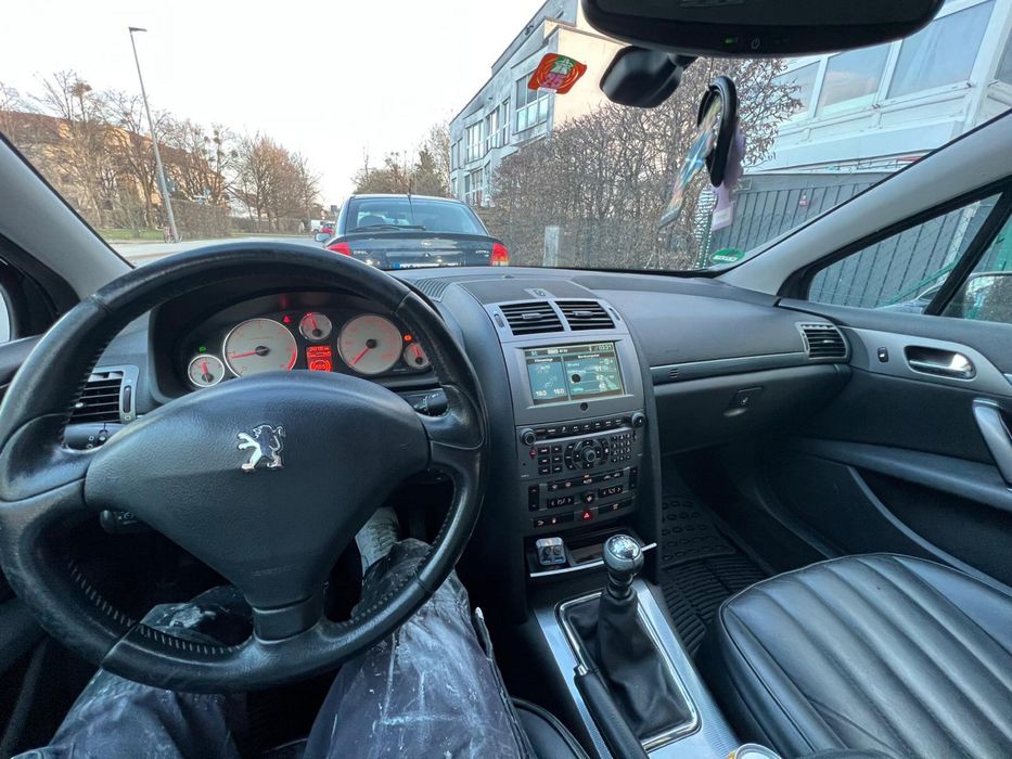 Peugeot 407  vand schimb !