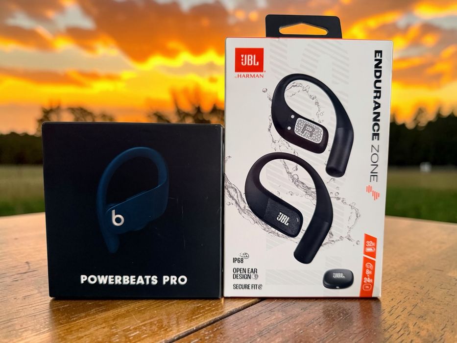 PowerBeats si JBL Endurance
