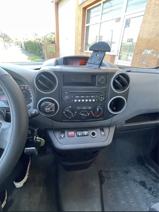 Citroen Berlingo 1.6 hdi automatic 6+1