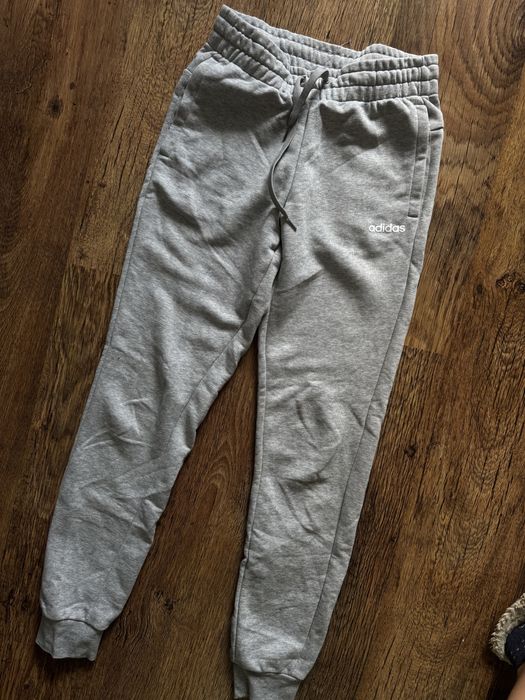 Дамски анцузи