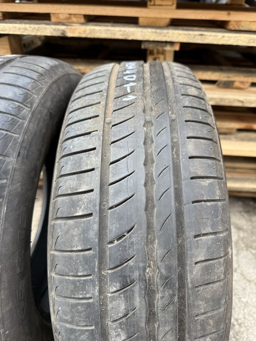 2 броя летни гуми Pirelli 195/65 R15 Dot 0722 ном 401