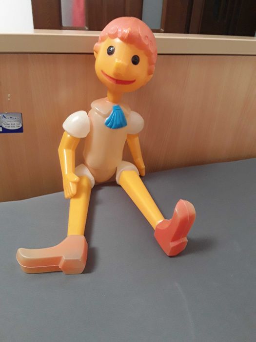 Păpușă  veche Pinochio colecție.