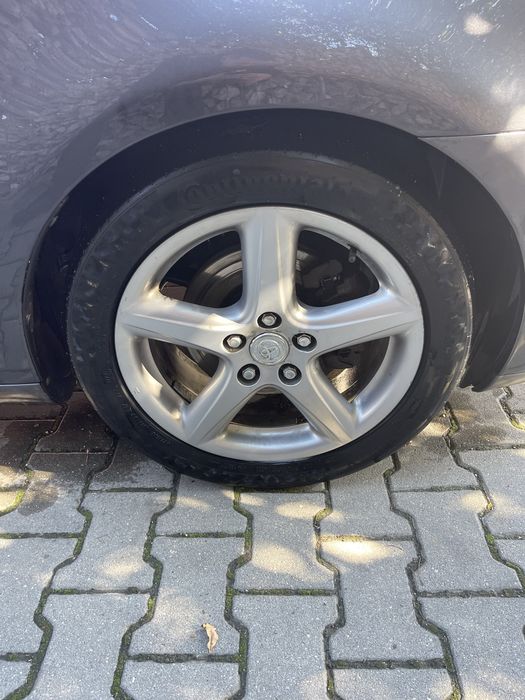 Roti jante toyota avensis t25 215 50 r17