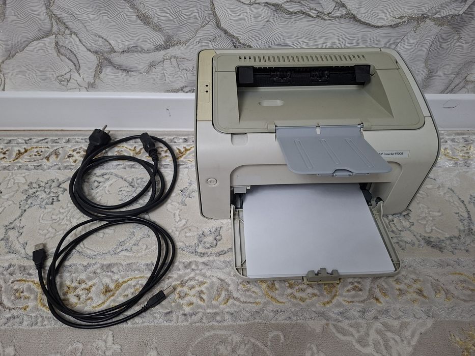 Принтер HP LaserJet P1005
