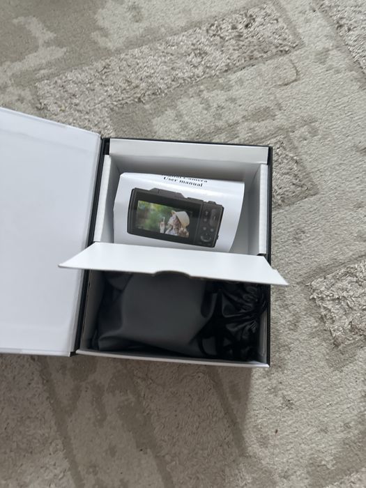 DIGITAL camera 5K