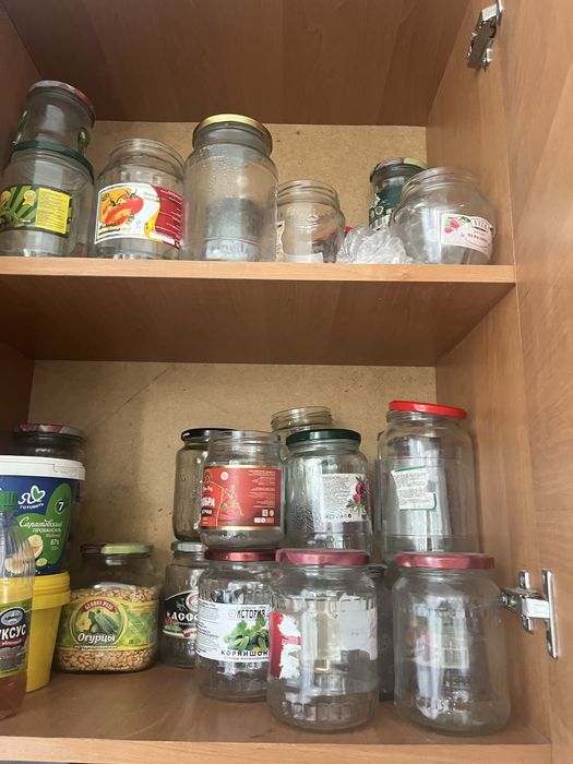 Банки продам недорого