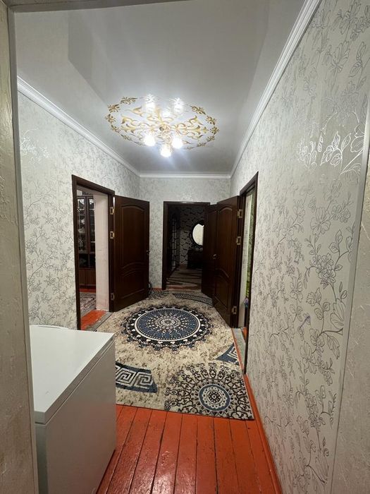 Срочно 5 комнатный дом продается.