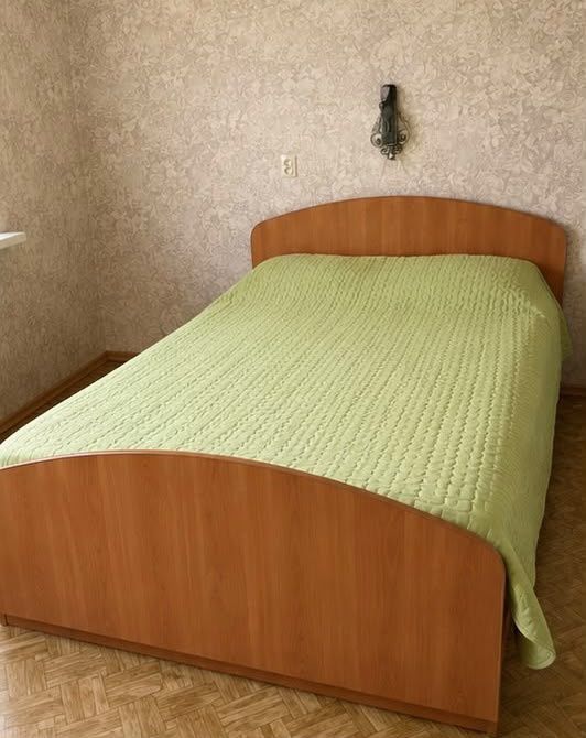 Продам кровать в хорошем состоянии