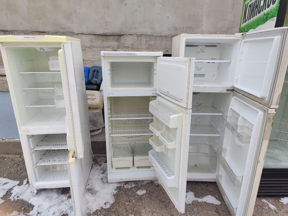 Холодильник рабочий