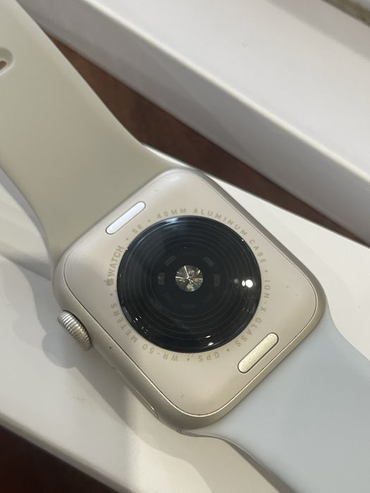Apple watch SE 2nd gen 40mm GPS