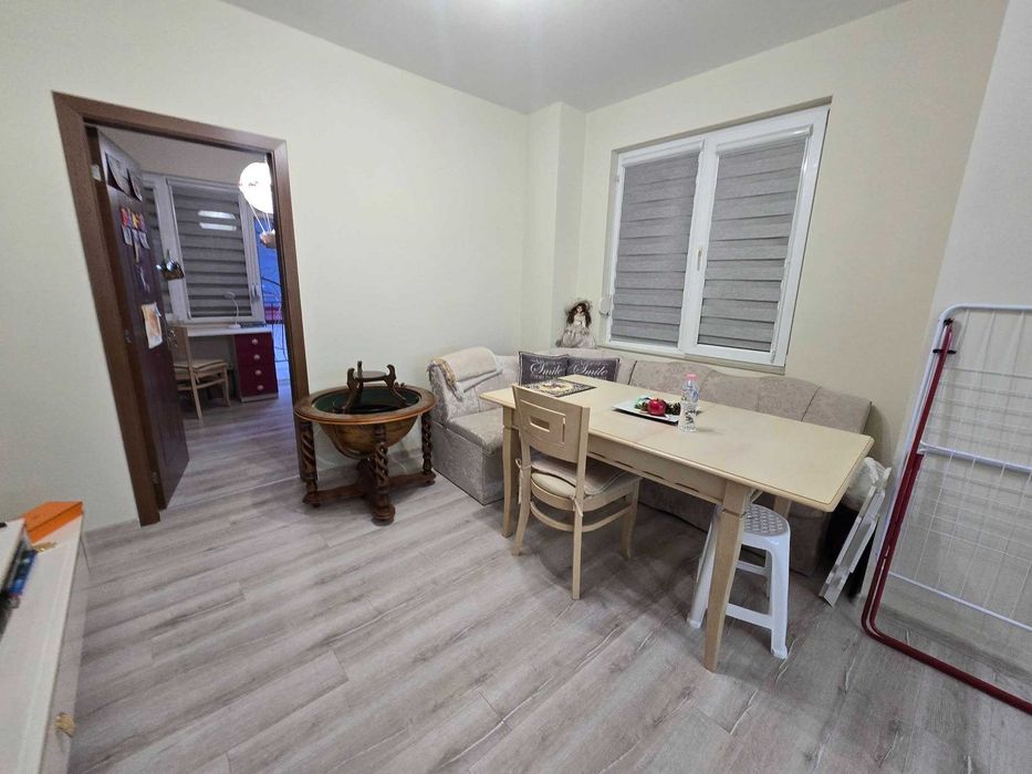 Тристаен апартамент