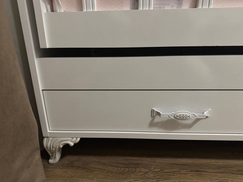 Бебешка дървена кошара