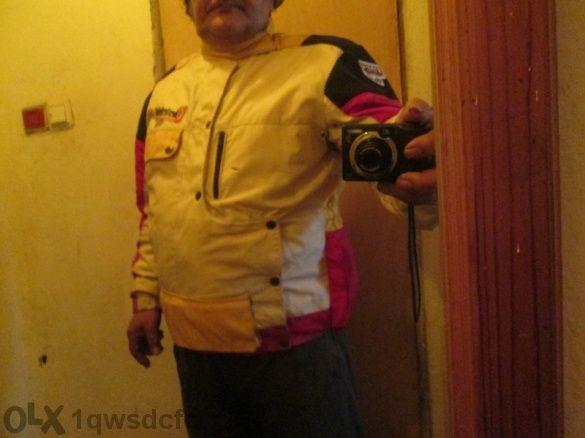 -20%Продавам Моториски якета 2 броя или бартер за лаптоп с камера мик