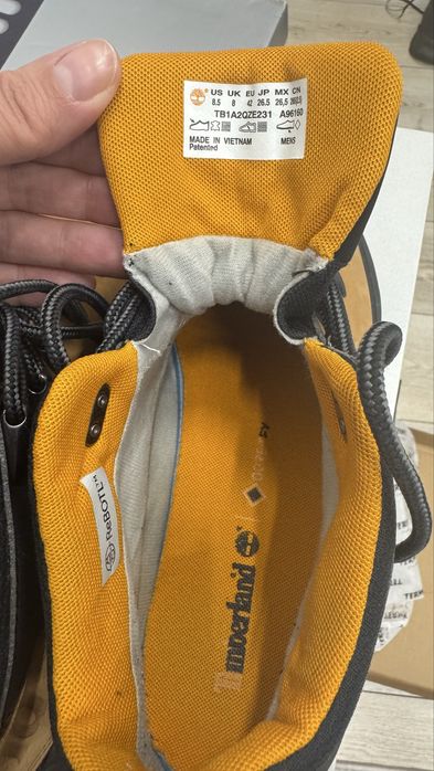 Продам ботинки timberland 42 р-р