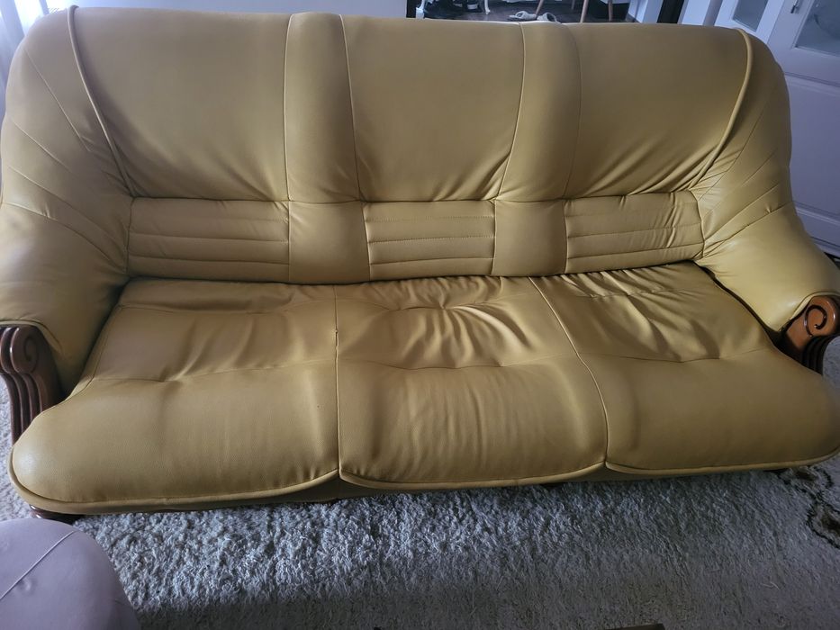 Set canapea + 2 fotolii + masuta