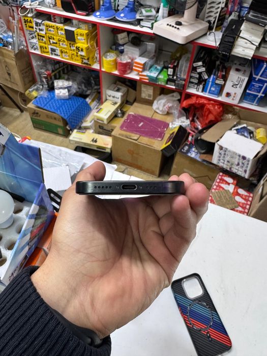 Iphone 15 pro 256 gb 80% без ремонта