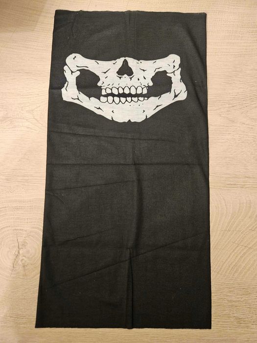 Маска за лице с шарка на череп БЯЛ/ЧЕРВЕН/СИН/ЗЕЛЕН