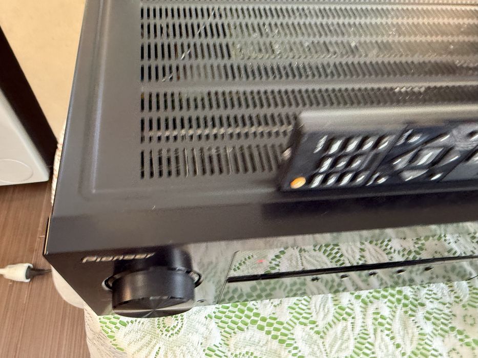 Pioneer VSX-930 Bluetooth Wi-Fi