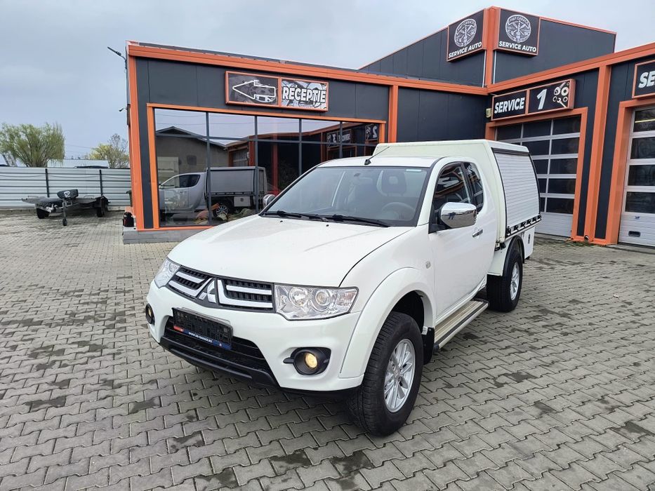 Vand Mitsubishi L200