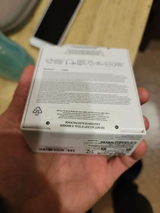 Новые galaxy BUDS FE запечатанные