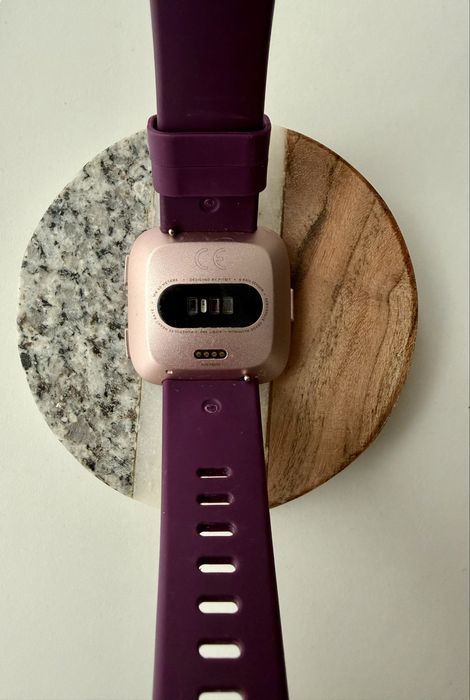 Fitbit Versa Sport Smartwatch