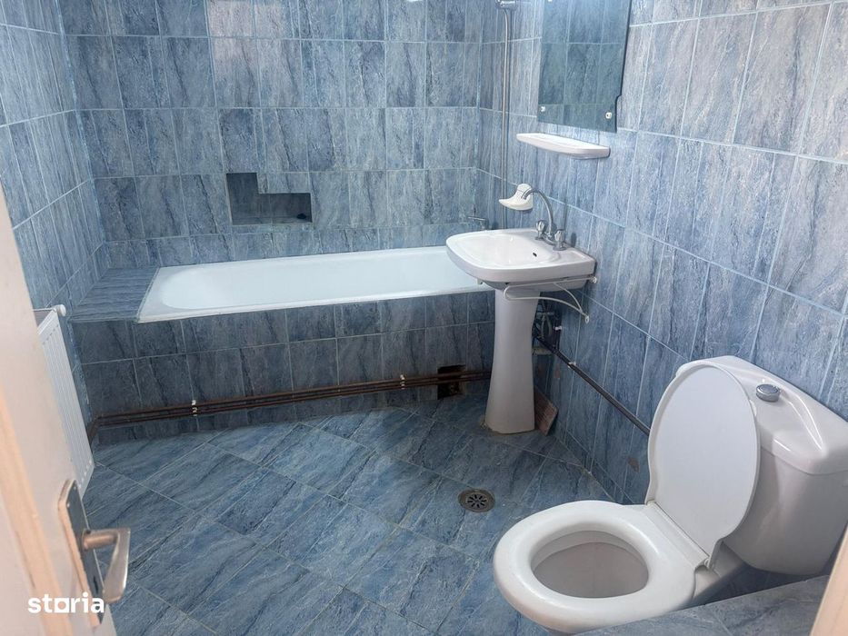 Inchiriere casa 4 camere, mobilata, Targoviste, zona Turnul Chindiei