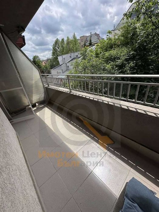 Продава се Тристаен апартамент в София, Витоша - 83 кв.м за 2431 €/кв.м - Снимка #8