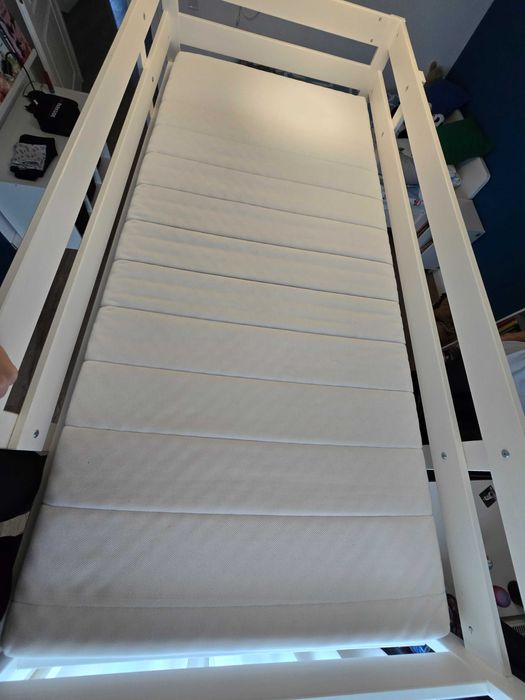 Pat suprapus Ikea