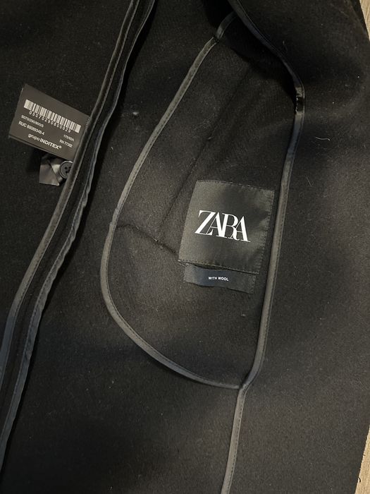 Zara мъжко палто