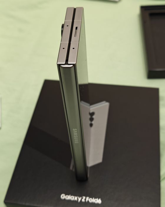 Samsung galaxy z fold 6 телефон Самсунг