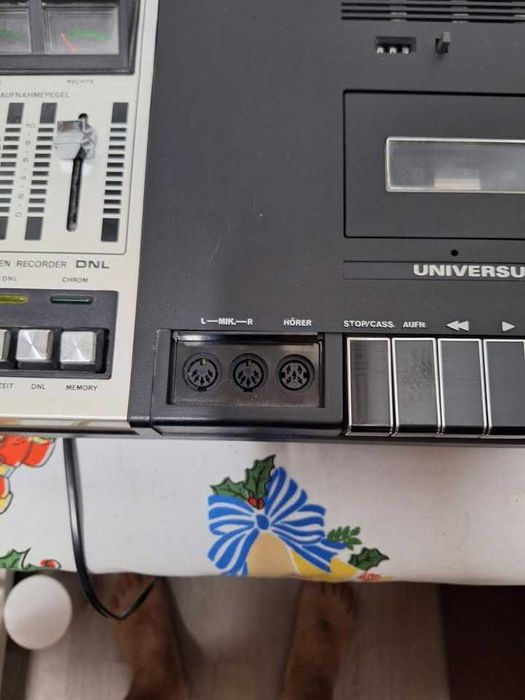 Deck UNIVERSUM CT 2336 B Stare buna de functionare