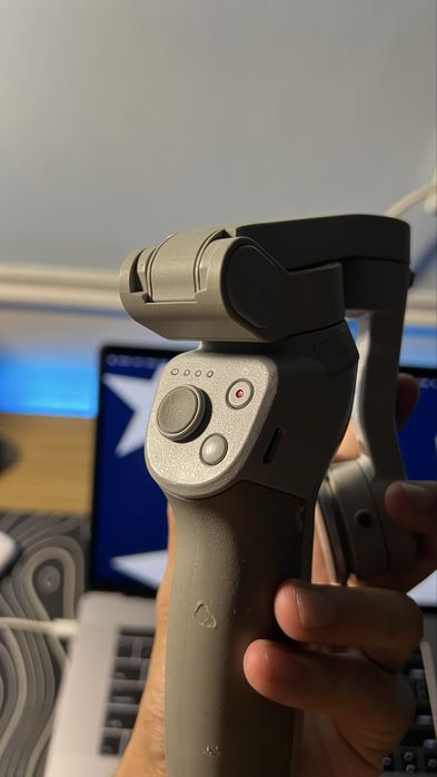 Продам стабилизатор DJI OSMO 4