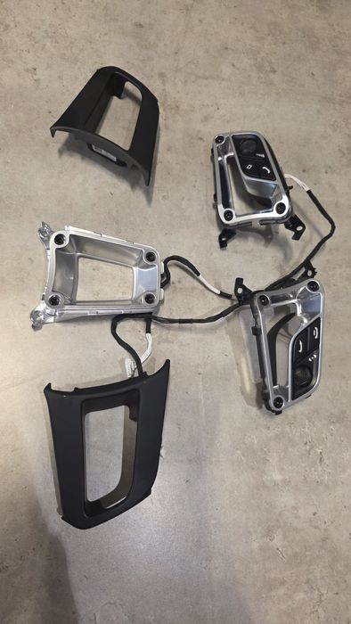 Butoane  ornamente volan comenzi   Porsche 991 , Macan , Cayenne