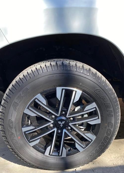 Mitsubishi Montero sport