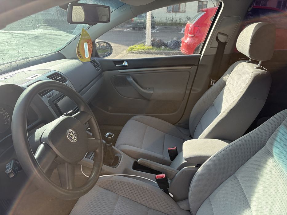 Golf 5 2.0 TDi BKD 2005 277500 km propietar