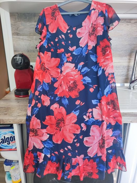 Нова дамска рокля на SIELA FASHION