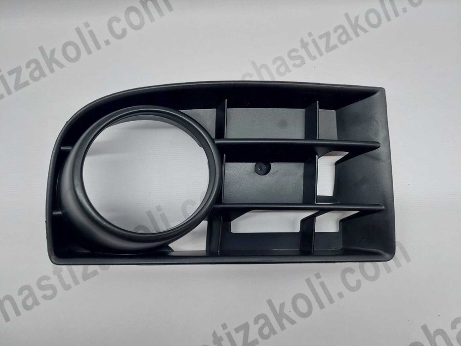 Решетка в броня ГОЛФ 5, VW GOLF 5