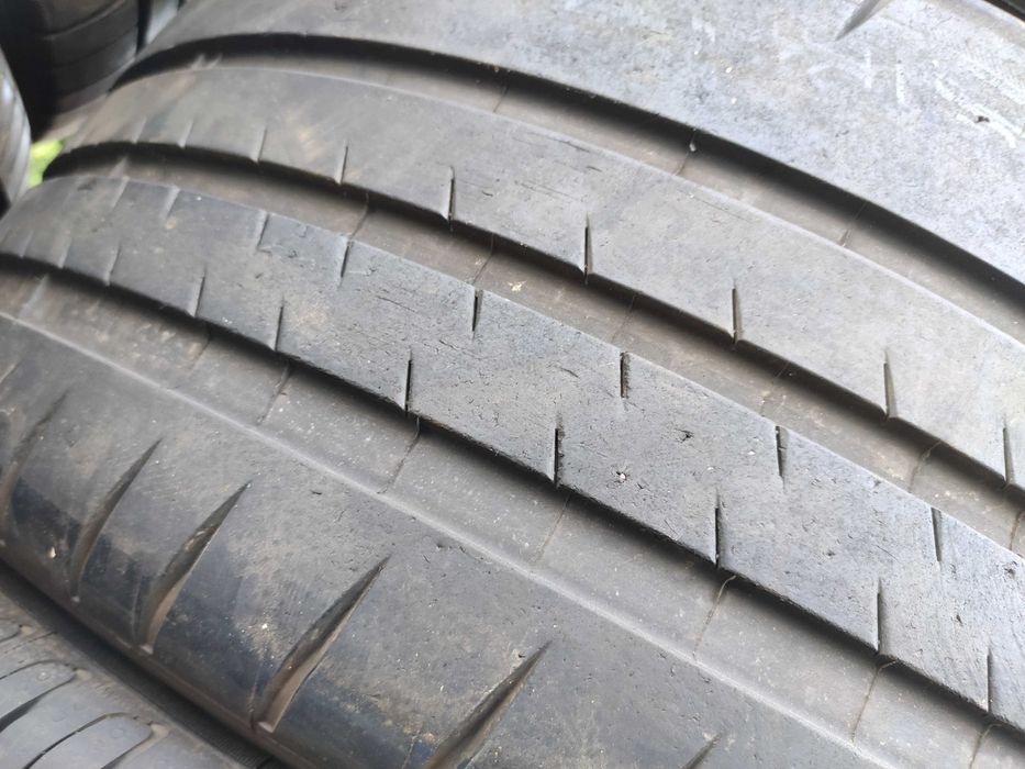 4бр Semi slik 235 35 19 - Michelin Pilot Sport Cup 2