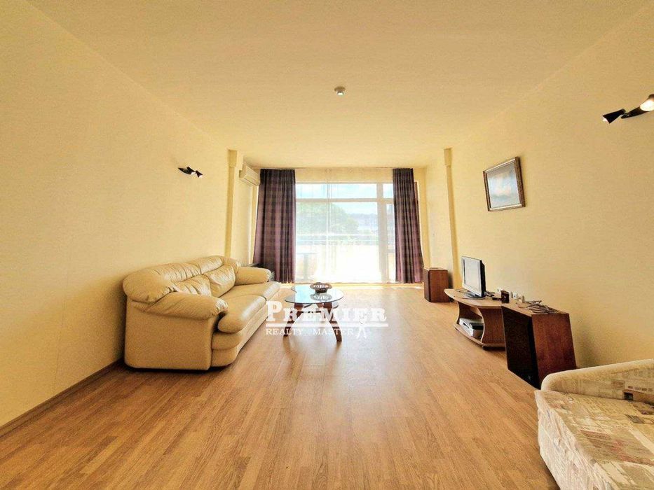 Продава се Двустаен апартамент в к.к. Слънчев бряг - 100 кв.м за 950 €/кв.м - Снимка #4