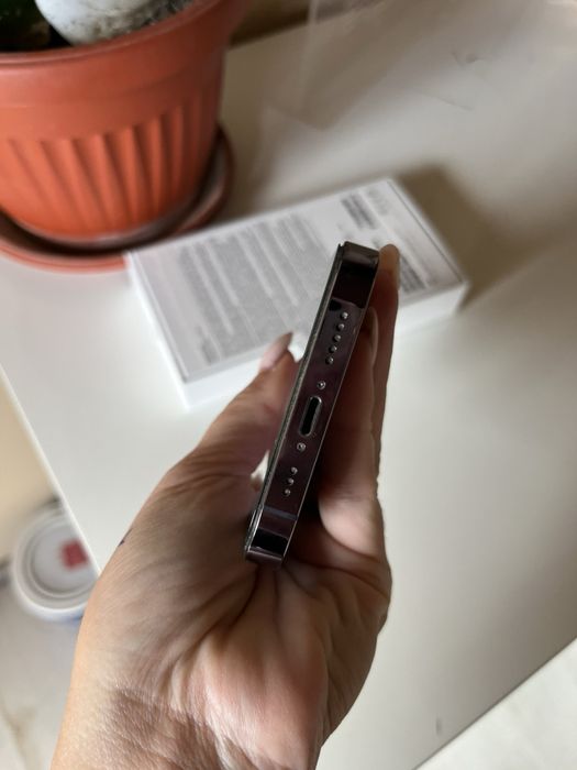 iPhone 14 pro 256g