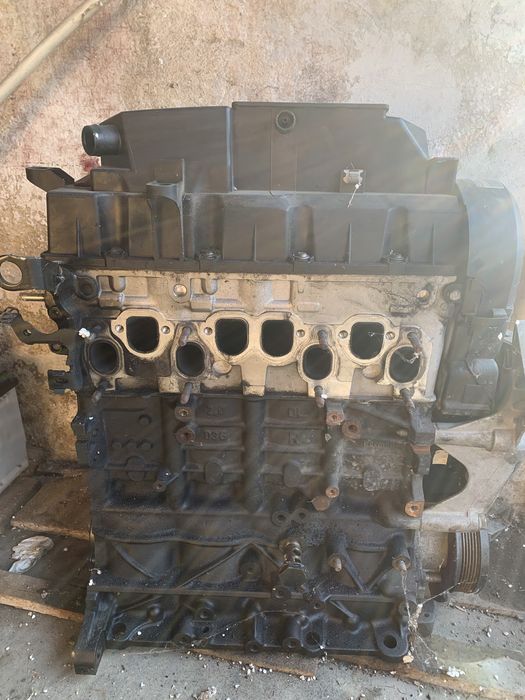 Vând motor VW Passat b6 defect BMP