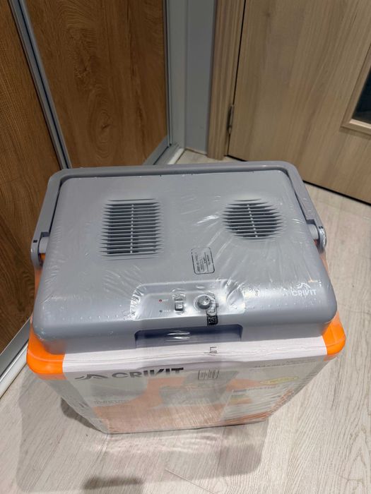 НОВИ хладилни чанти Crivit , 30л, 12V-220V